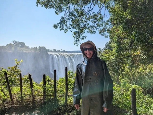 Africa -Wetsuit at the falls